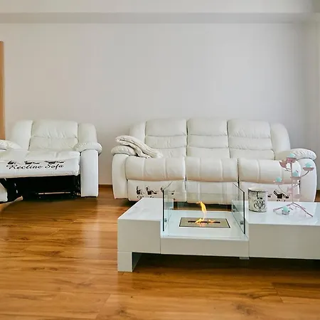 Apartamento Elevate - Free Underground Parking & The View Bucarest
