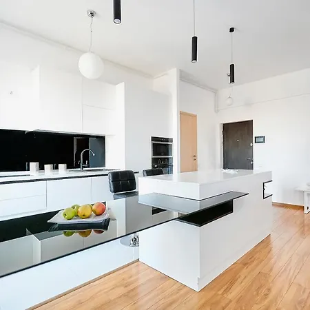 Apartamento Elevate - Free Underground Parking & The View Bucarest